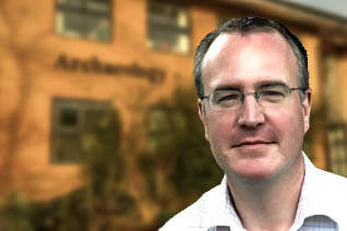Dr John Creighton