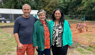 Gabor Thomas and Sandi Toksvig
