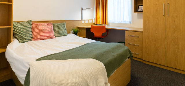 Premium en-suite bedroom