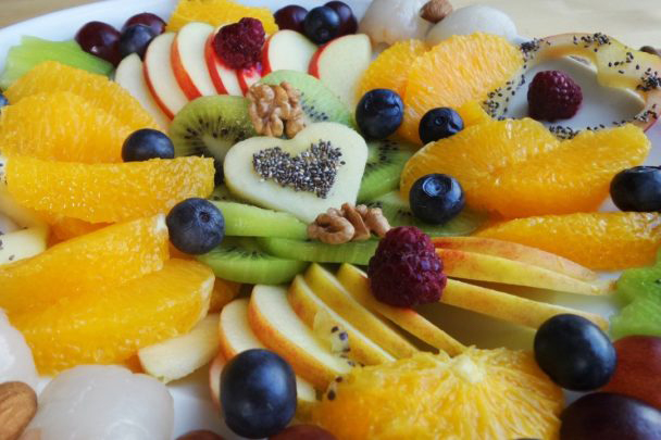 A plate of fruit salad